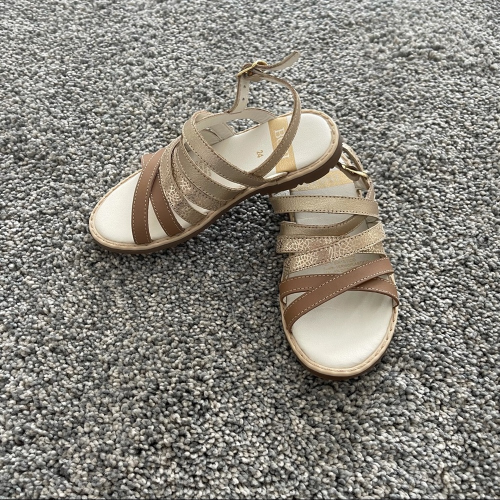 Bosi leather sandals